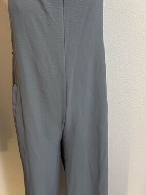 Women’s Gray Wide-Leg Jumpsuit